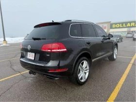VW Touareg * Highline * CARFAX * ЦЕНА ДО БГ, снимка 5 - Автомобили и джипове - 53695802