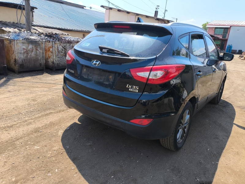 Hyundai IX35 1.6i, снимка 5 - Автомобили и джипове - 44864897