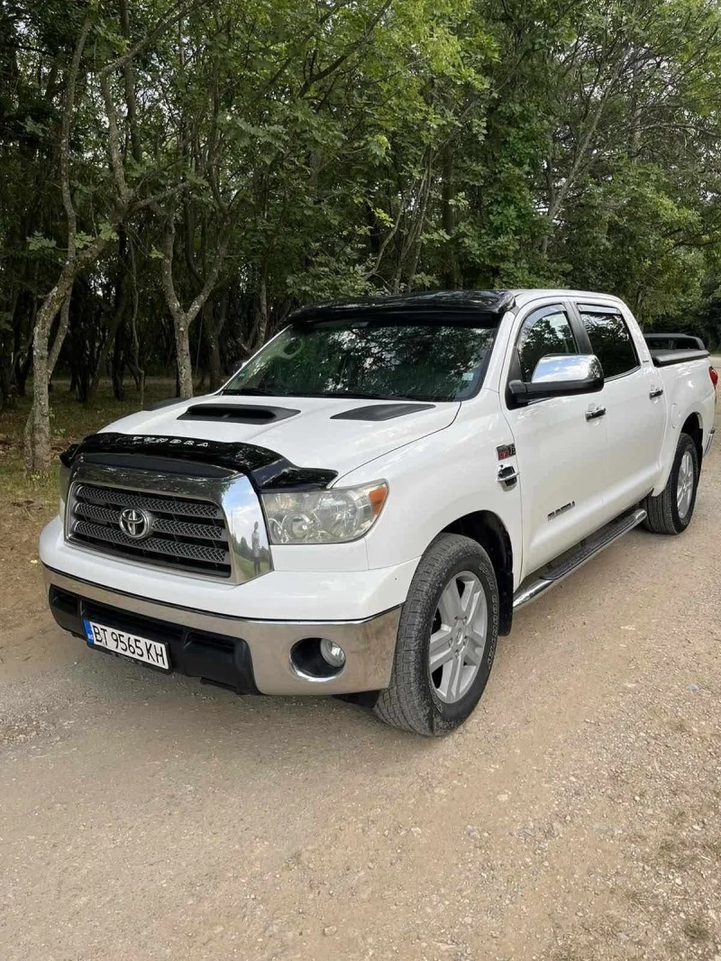 Toyota Tundra, снимка 1 - Автомобили и джипове - 47172086