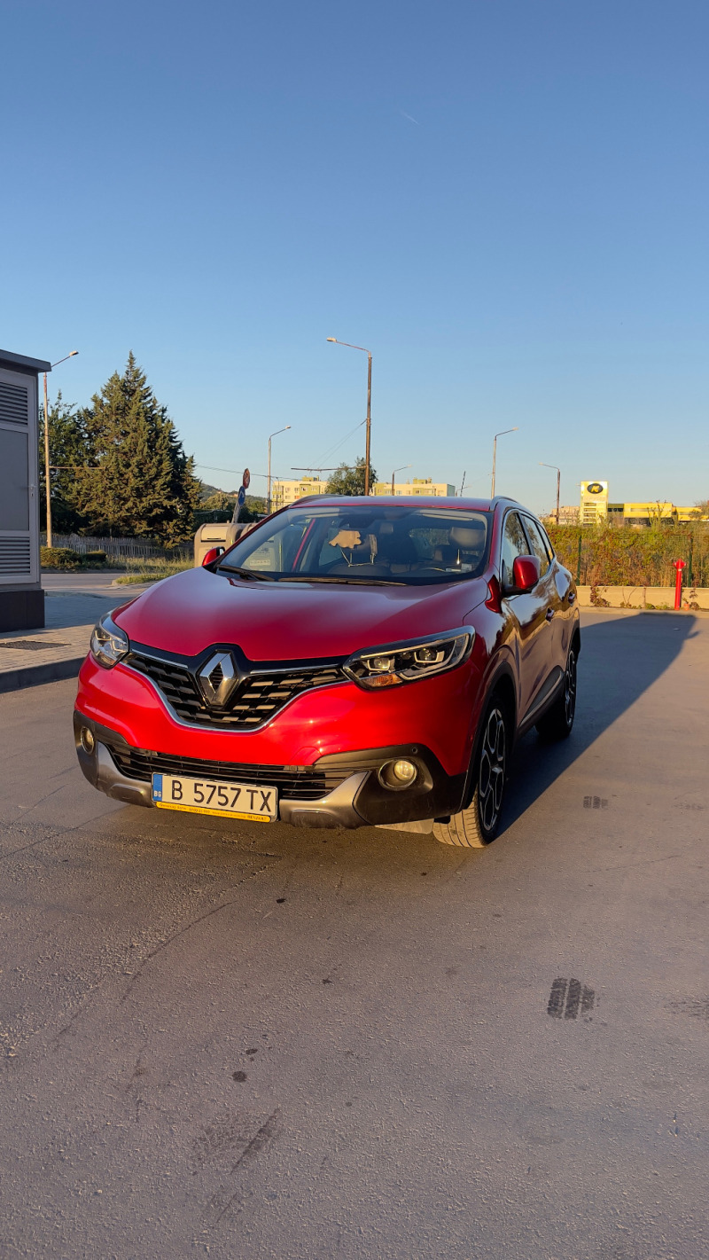 Renault Kadjar, снимка 1 - Автомобили и джипове - 46282812