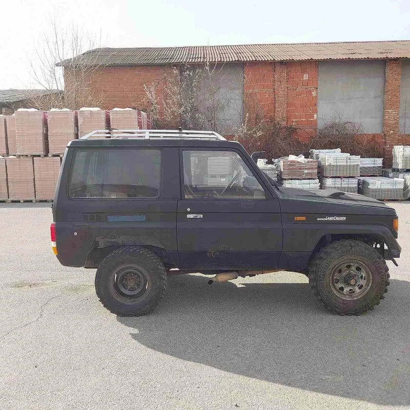 Toyota Land cruiser, снимка 4 - Автомобили и джипове - 49598700