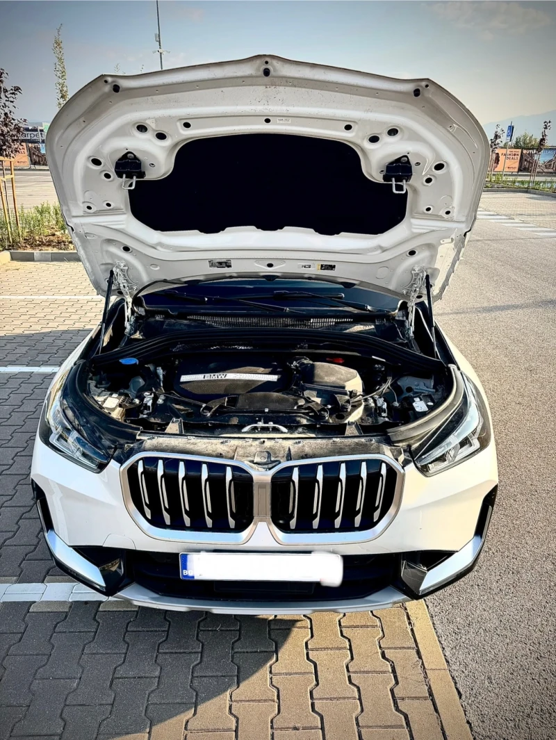 BMW X1 xDrive28i 2.0 Бензин xLine 241 к.с. AWD PANO LED, снимка 3 - Автомобили и джипове - 52819816