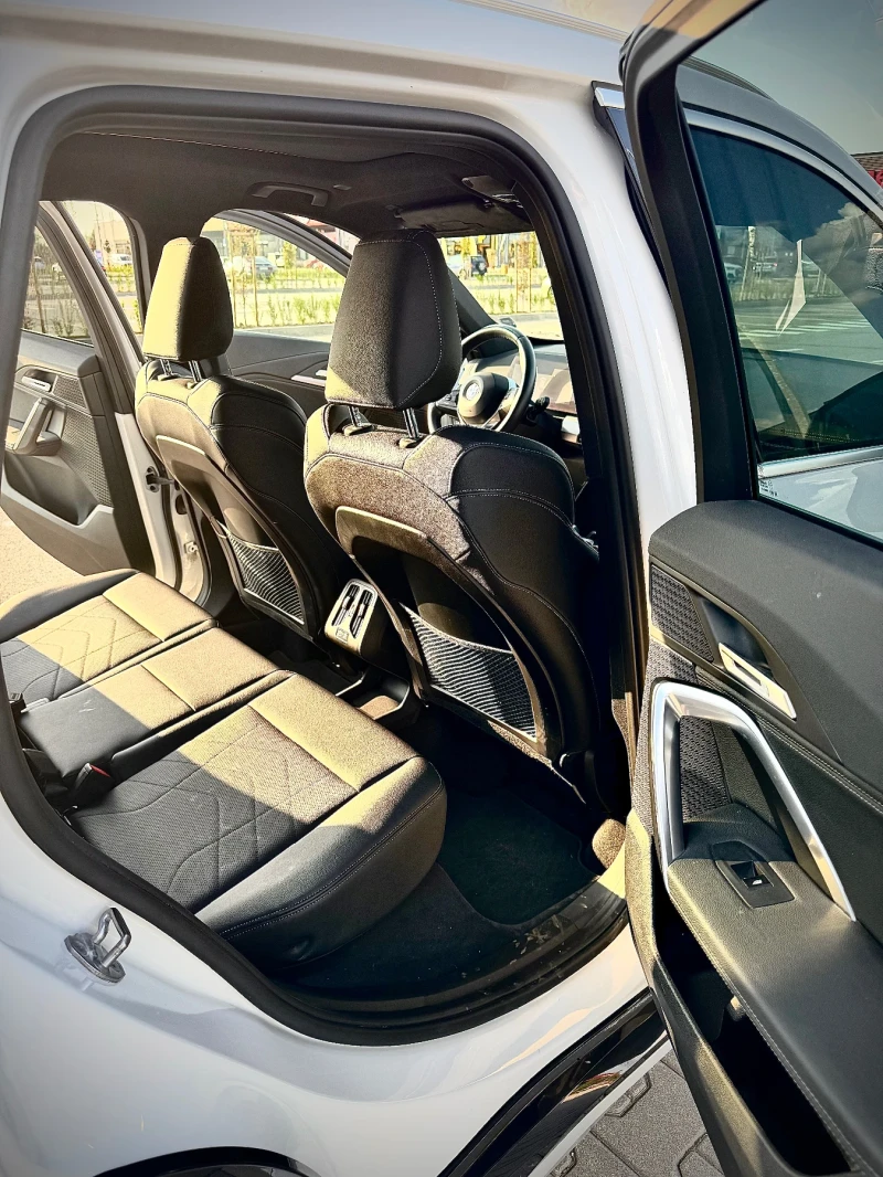 BMW X1 xDrive28i 2.0 Бензин xLine 241 к.с. AWD PANO LED, снимка 13 - Автомобили и джипове - 52819816