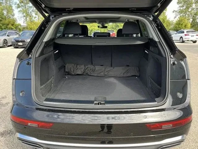 Audi Q5 * Technik* CARFAX* ДИСТРОНИК* ОБДУХВАНЕ* ПОДГРЕВИ*, снимка 15 - Автомобили и джипове - 53225645