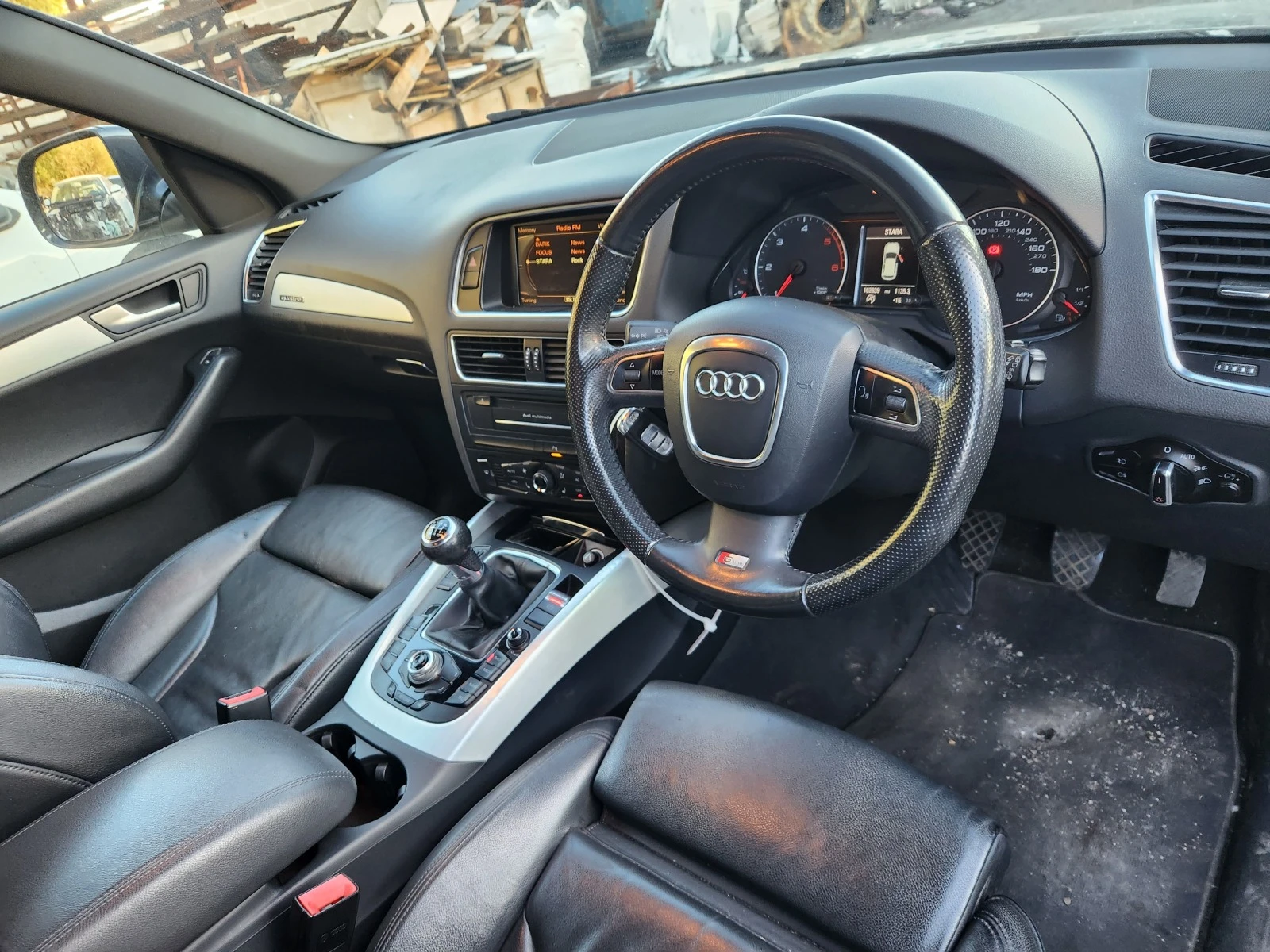 Audi Q5 2.0TDI S line - изображение 10