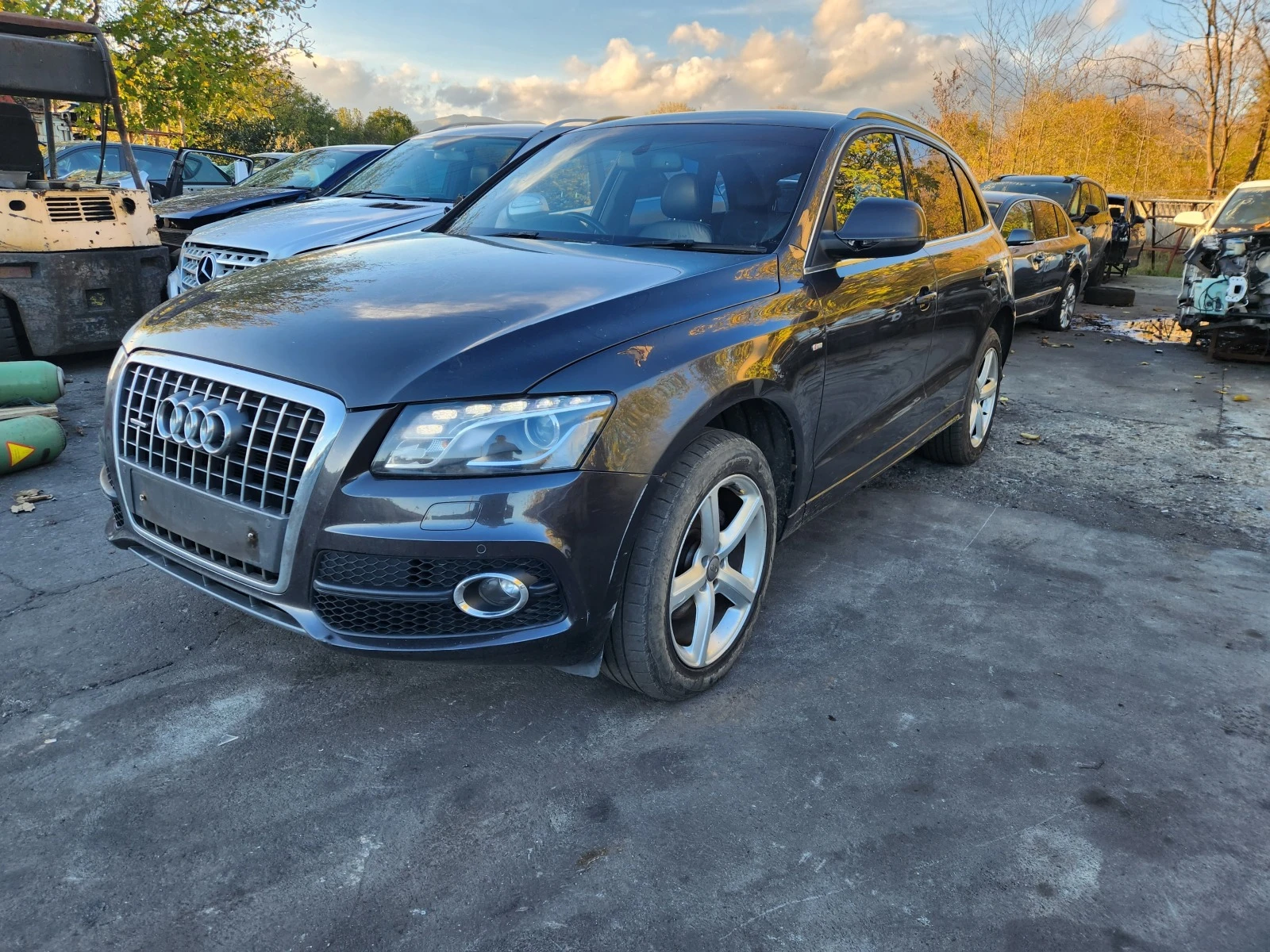 Audi Q5 2.0TDI S line - изображение 3