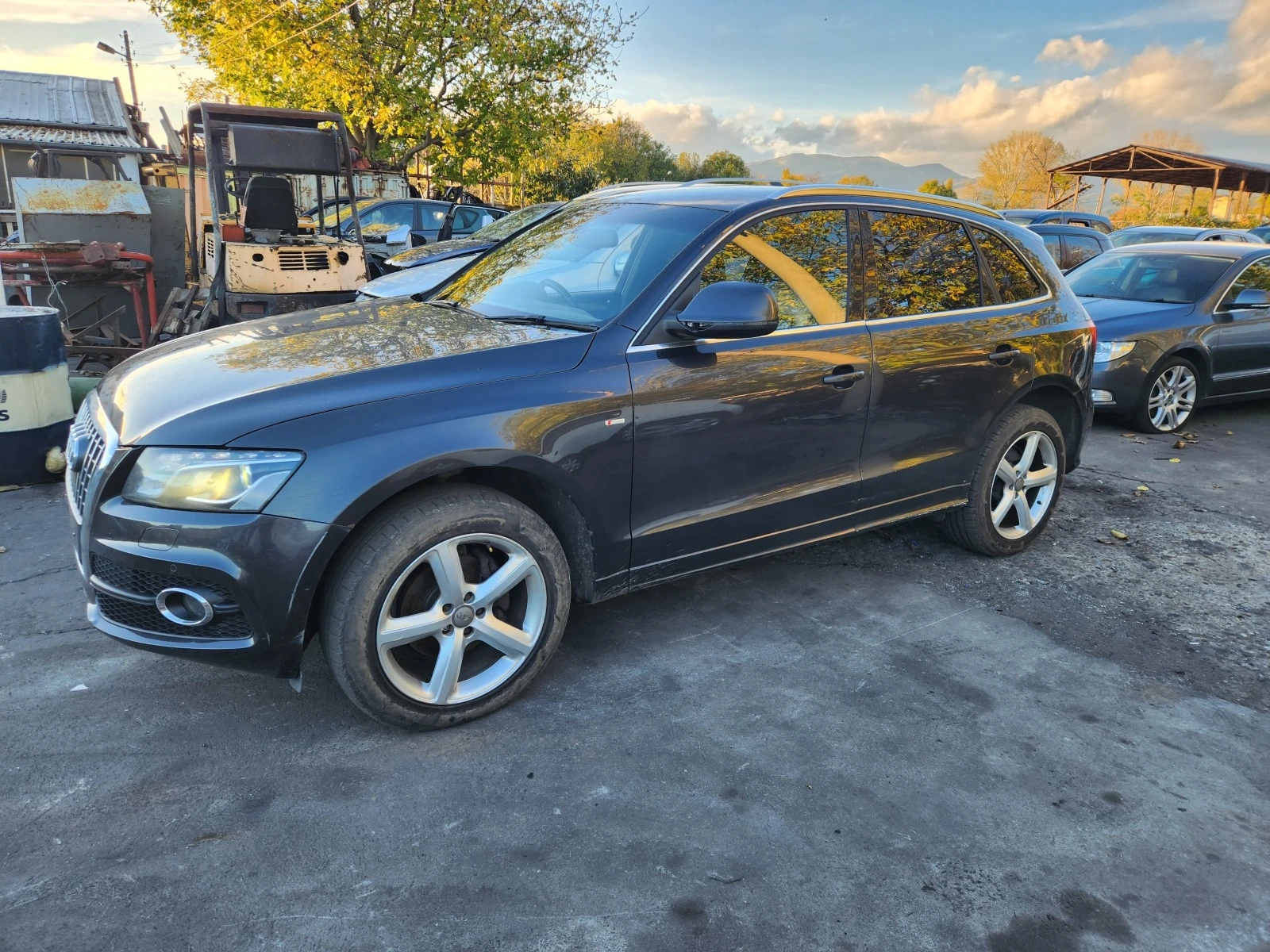 Audi Q5 2.0TDI S line - изображение 8