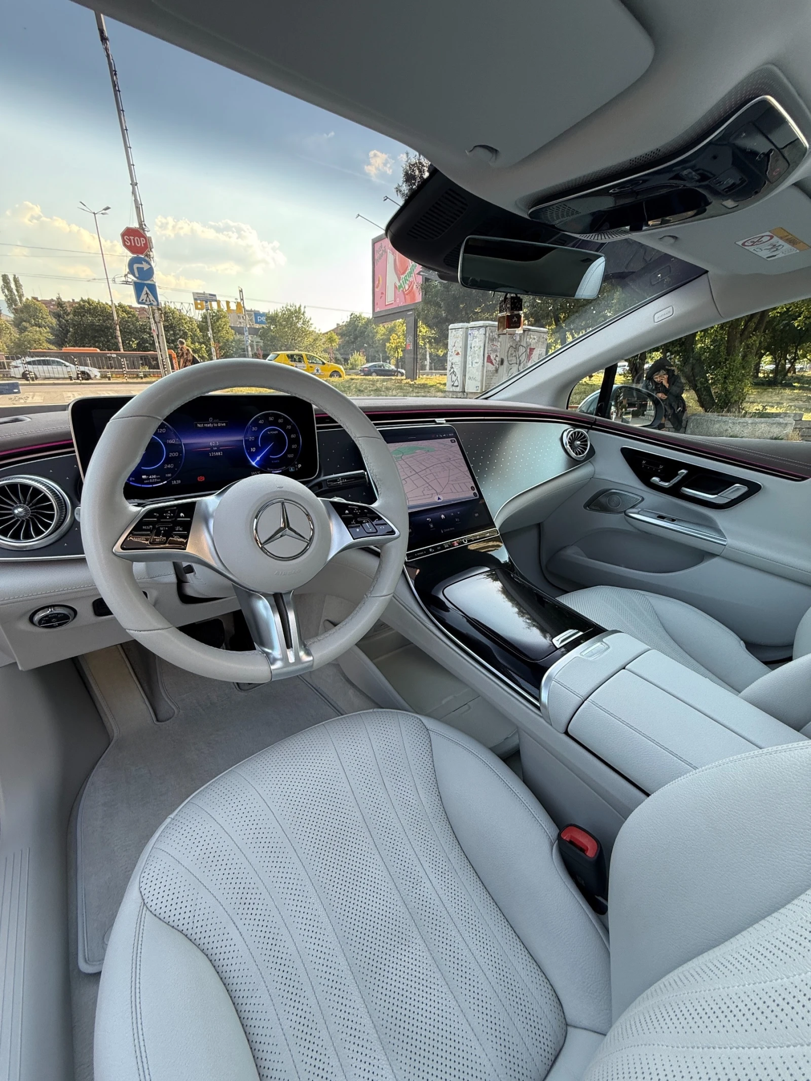 Mercedes-Benz EQE 350+ FULL EXTRAS White Interior - изображение 5