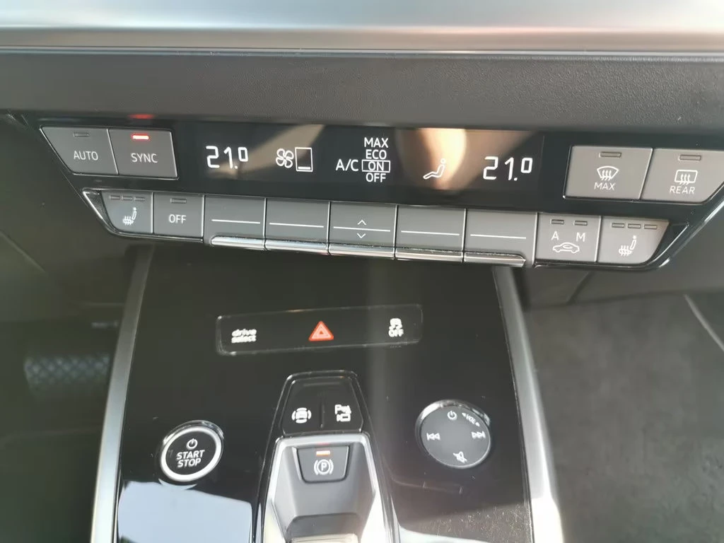 Audi Q4 40e-TRON/204HP/S-LINE/MATRIX/CAM/NAVI/CPLAY/287g | Mobile.bg   11