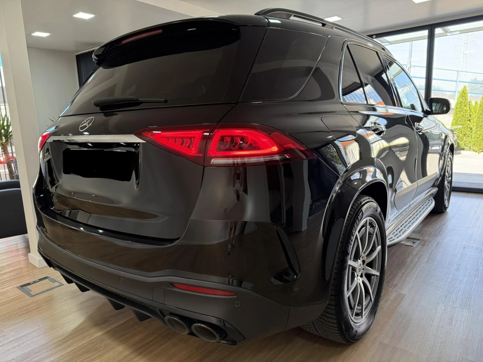 Mercedes-Benz GLE 53 4MATIC  - изображение 6