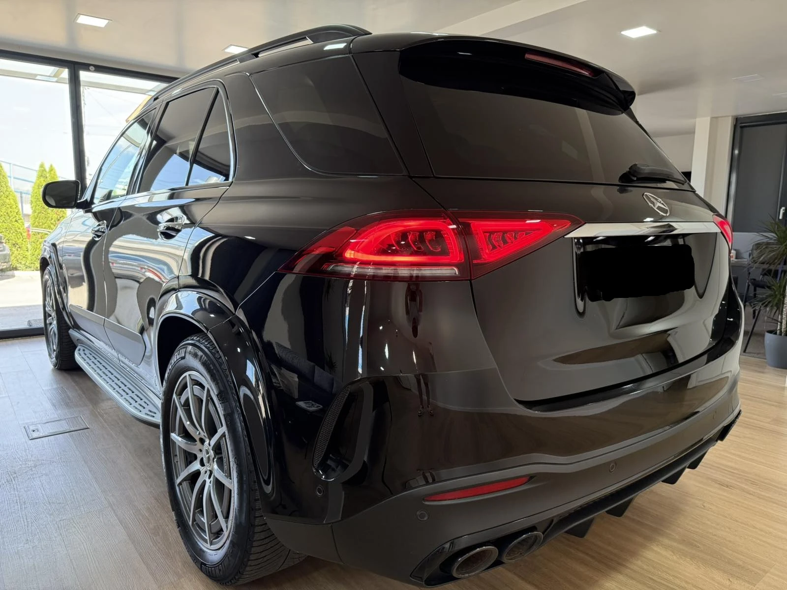 Mercedes-Benz GLE 53 4MATIC  - изображение 5