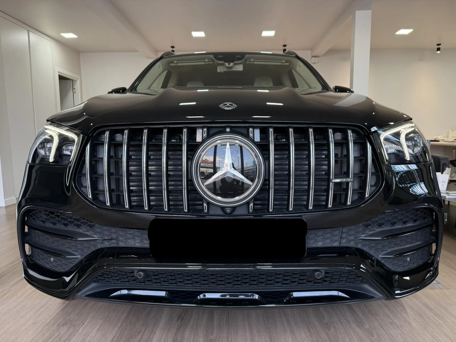 Mercedes-Benz GLE 53 4MATIC  - изображение 3