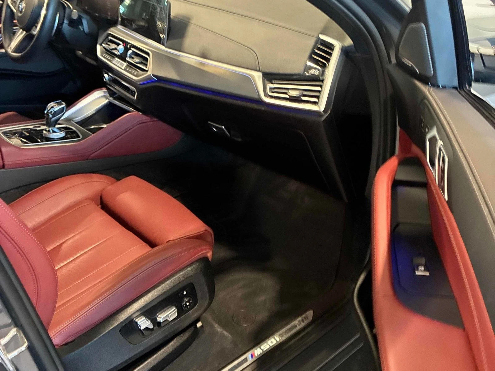 BMW X6 M50i CARFAX    | Mobile.bg   9