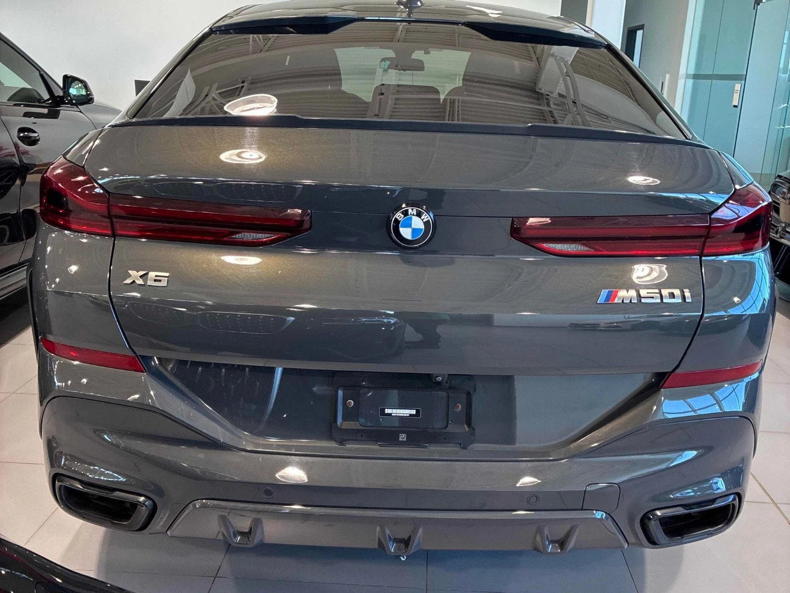 BMW X6 M50i CARFAX    | Mobile.bg   3