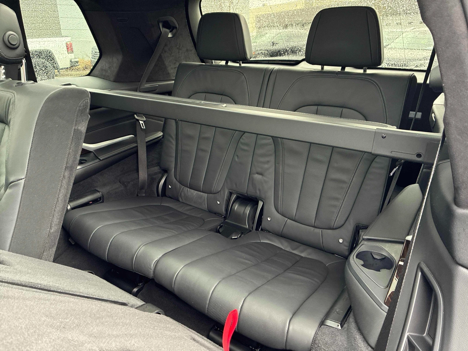 BMW X7 XDRIVE40I| SWAROWSKI| 360| PANO| 7 МЕСТЕН| , снимка 16 - Автомобили и джипове - 54097497