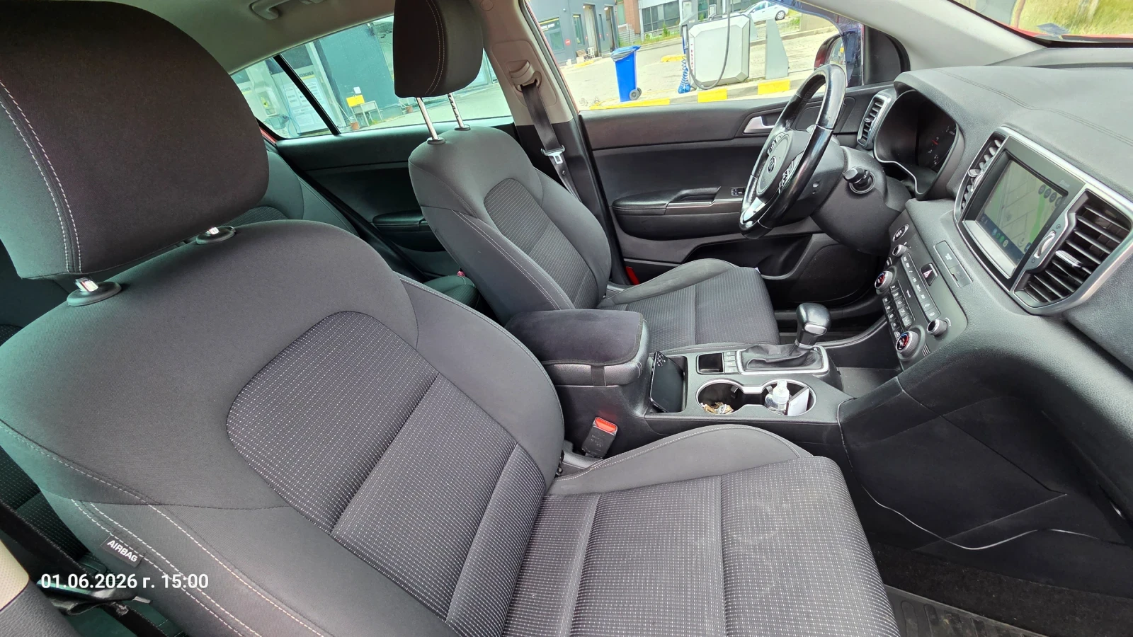 Kia Sportage 2.0 CRDi, auto, AWD , снимка 13 - Автомобили и джипове - 54742751