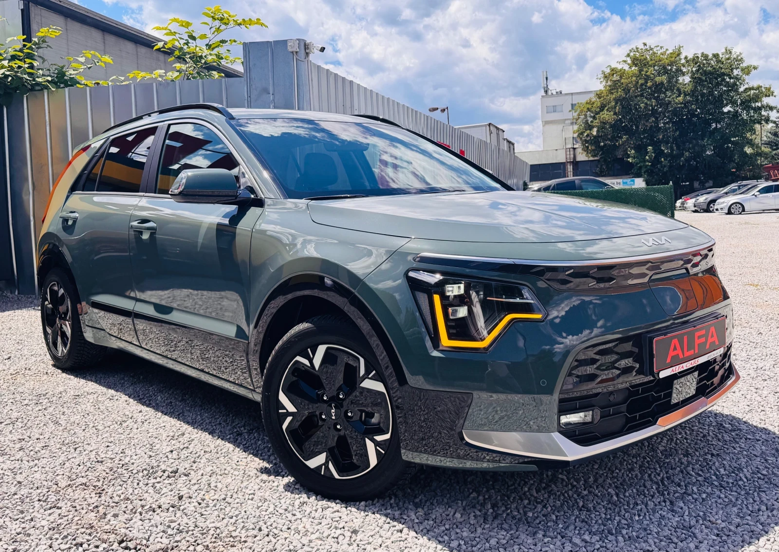 Kia Niro 64kw/SOH:100%/ПЪЛНА ГАРАНЦИЯ/БЕЗ ЗАБЕЛЕЖКИ/НОВА///, снимка 5 - Автомобили и джипове - 55341194