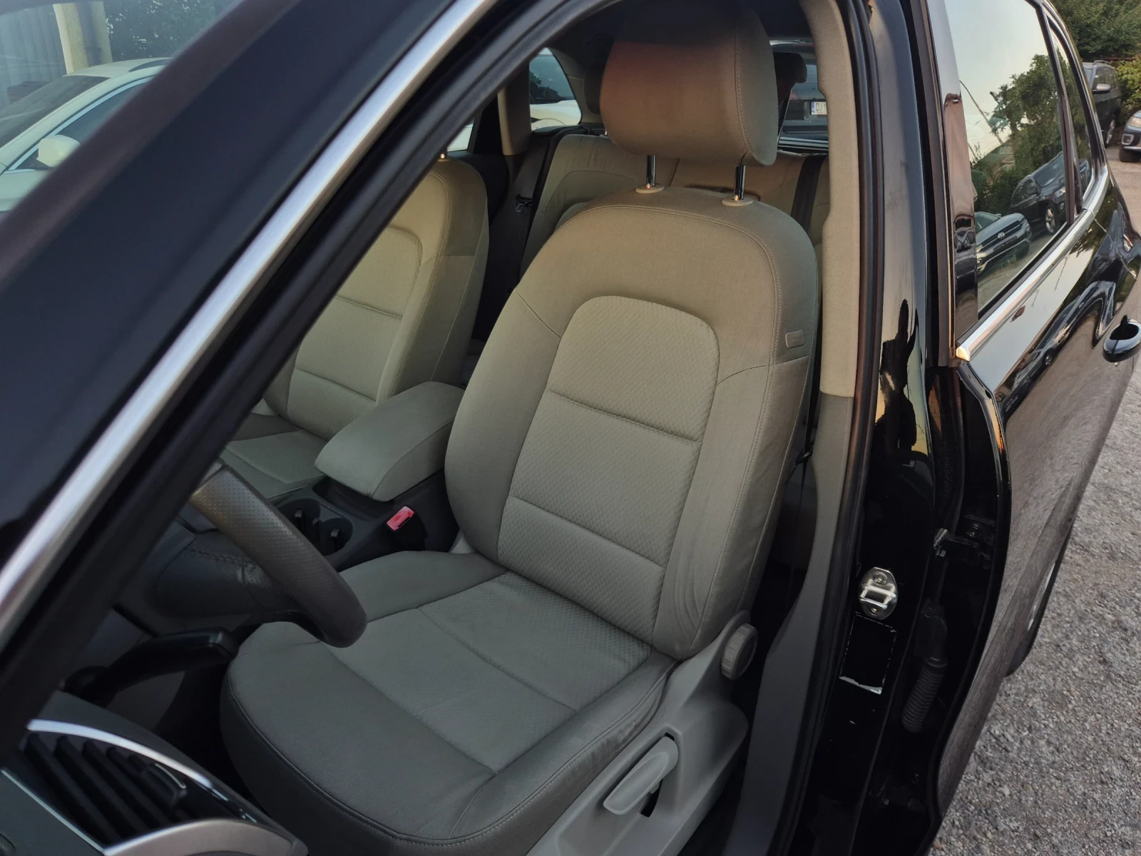 Audi Q5 2.0TDI* QUATTRO* MEDIA, снимка 8 - Автомобили и джипове - 55480245