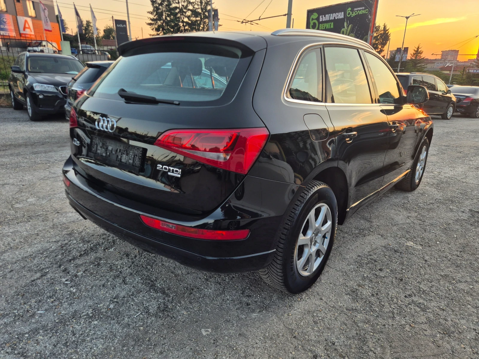 Audi Q5 2.0TDI* QUATTRO* MEDIA, снимка 4 - Автомобили и джипове - 55480245