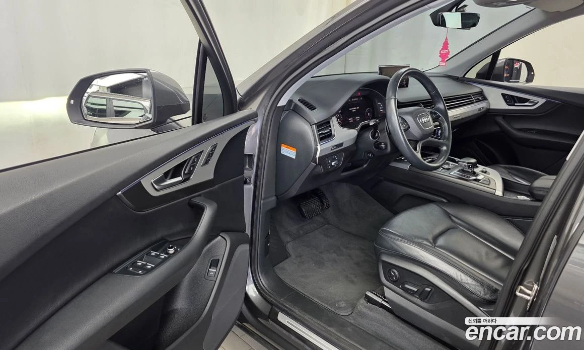 Audi Q7 45 TFSI Quattro, снимка 10 - Автомобили и джипове - 55676690
