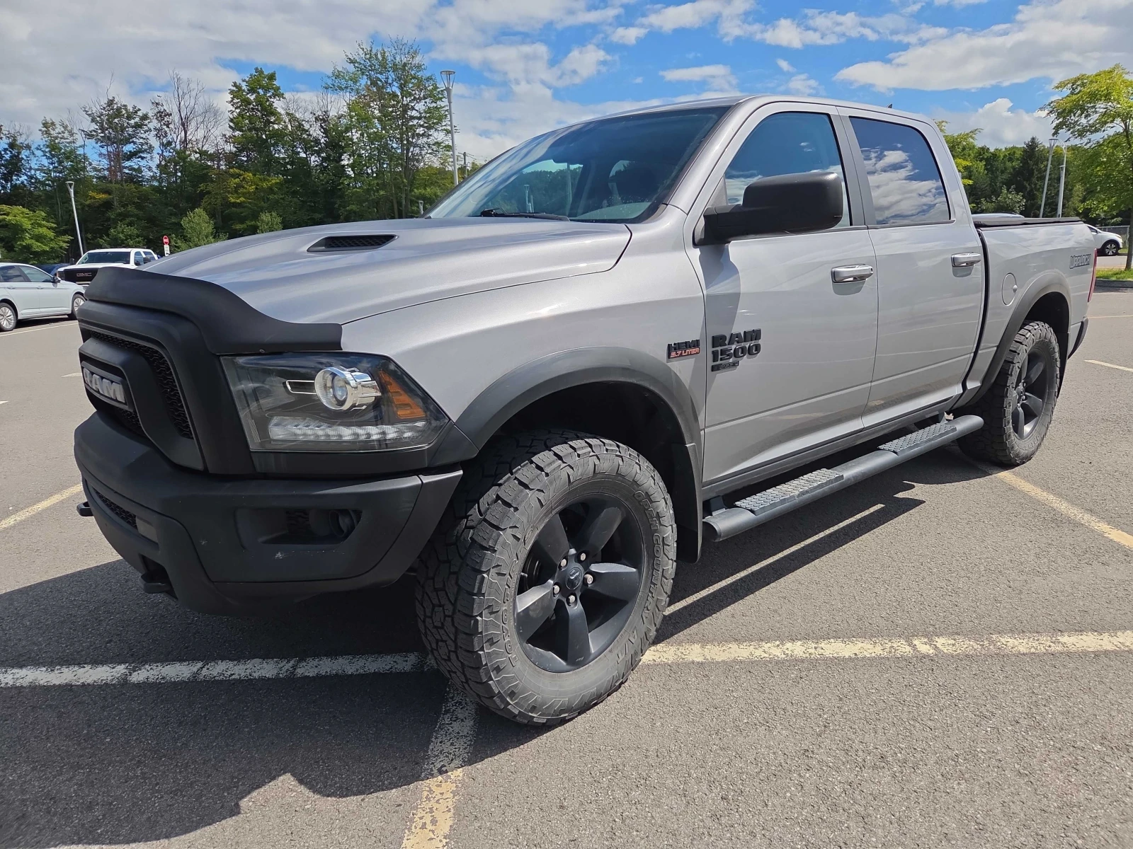 Dodge RAM 1500 * Warlock * CARFAX * ОПЦИЯ ЗА ФИНАНСИРАНЕ, снимка 13 - Автомобили и джипове - 56127762