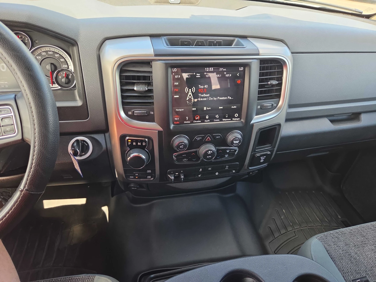Dodge RAM 1500 * Warlock * CARFAX * ОПЦИЯ ЗА ФИНАНСИРАНЕ, снимка 9 - Автомобили и джипове - 56127762