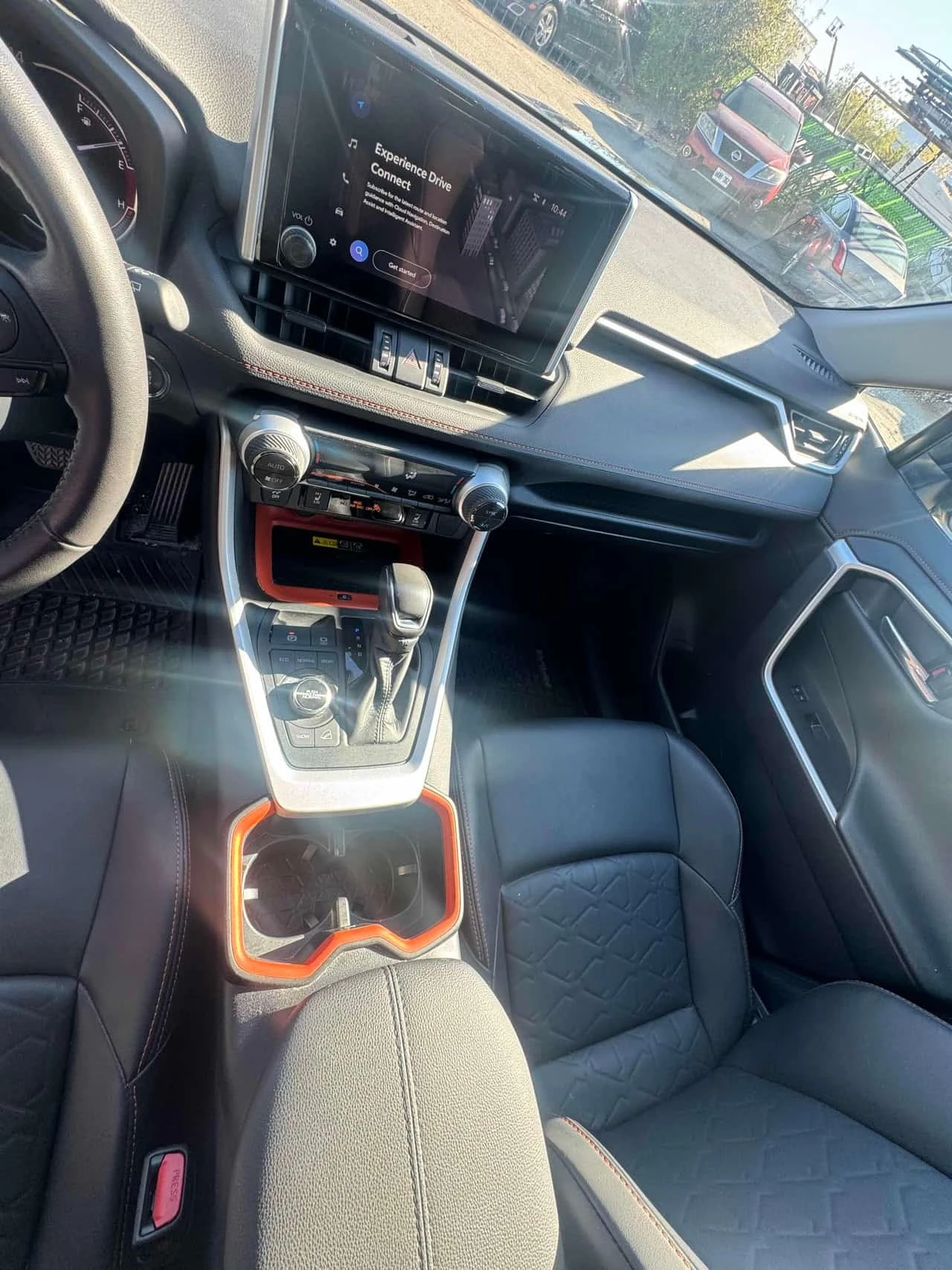 Toyota Rav4 * Trail * CARFAX * ����� �� ����������� | Mobile.bg � ����������� 9