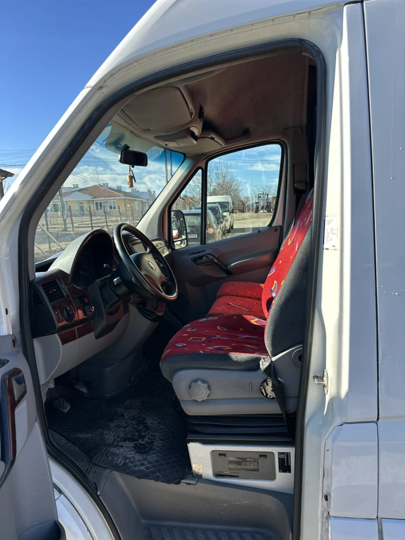 VW Crafter 2.5куб.(160к.с.)18+ 1места, снимка 13 - Бусове и автобуси - 49116166