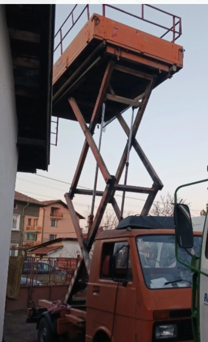 VW Lt Уредба ножична вишка 8 метра, снимка 2 - Камиони - 53115146