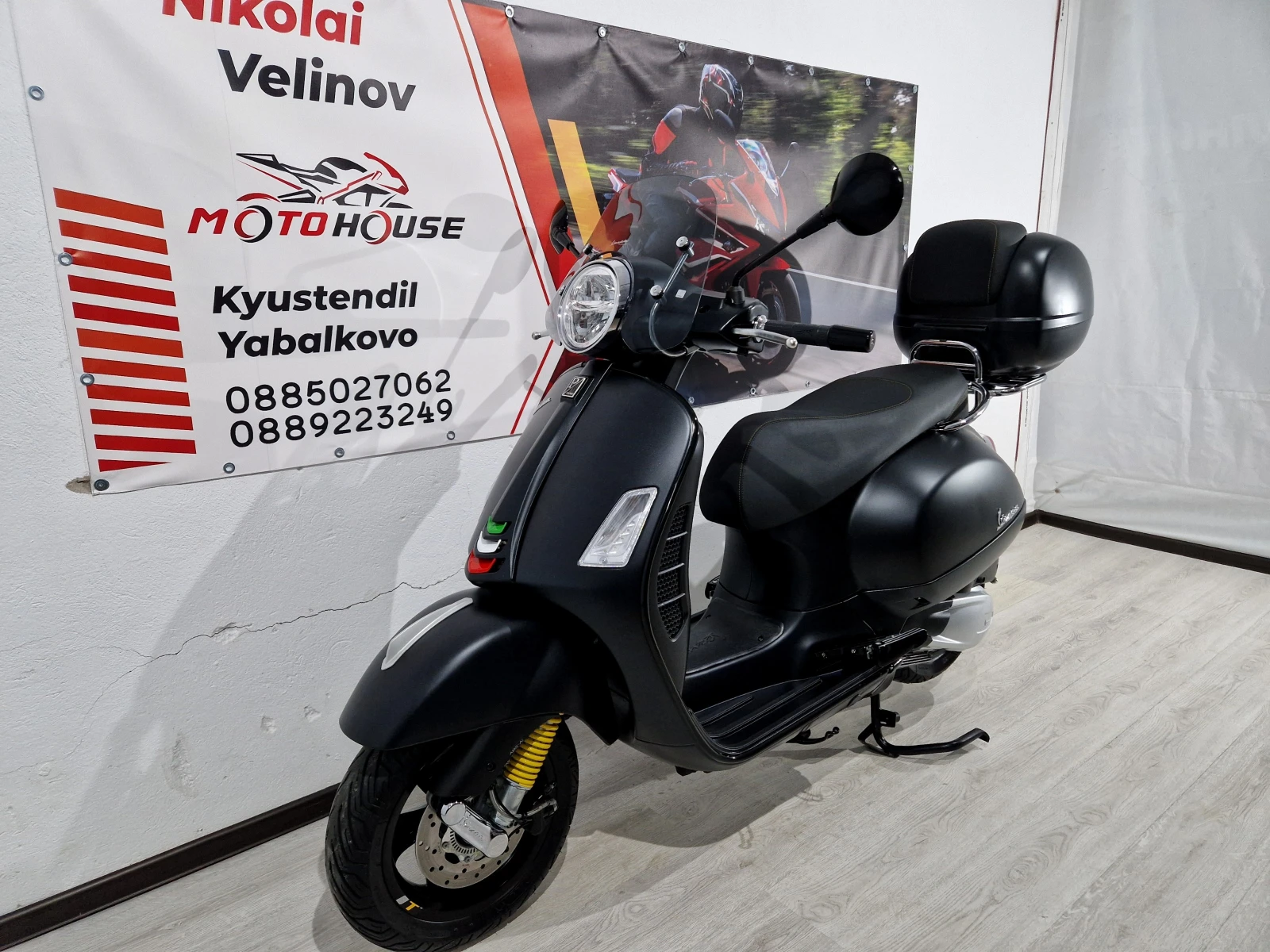 Vespa GTS Super 300cc 2023г.!6873км!Hoв! - изображение 7