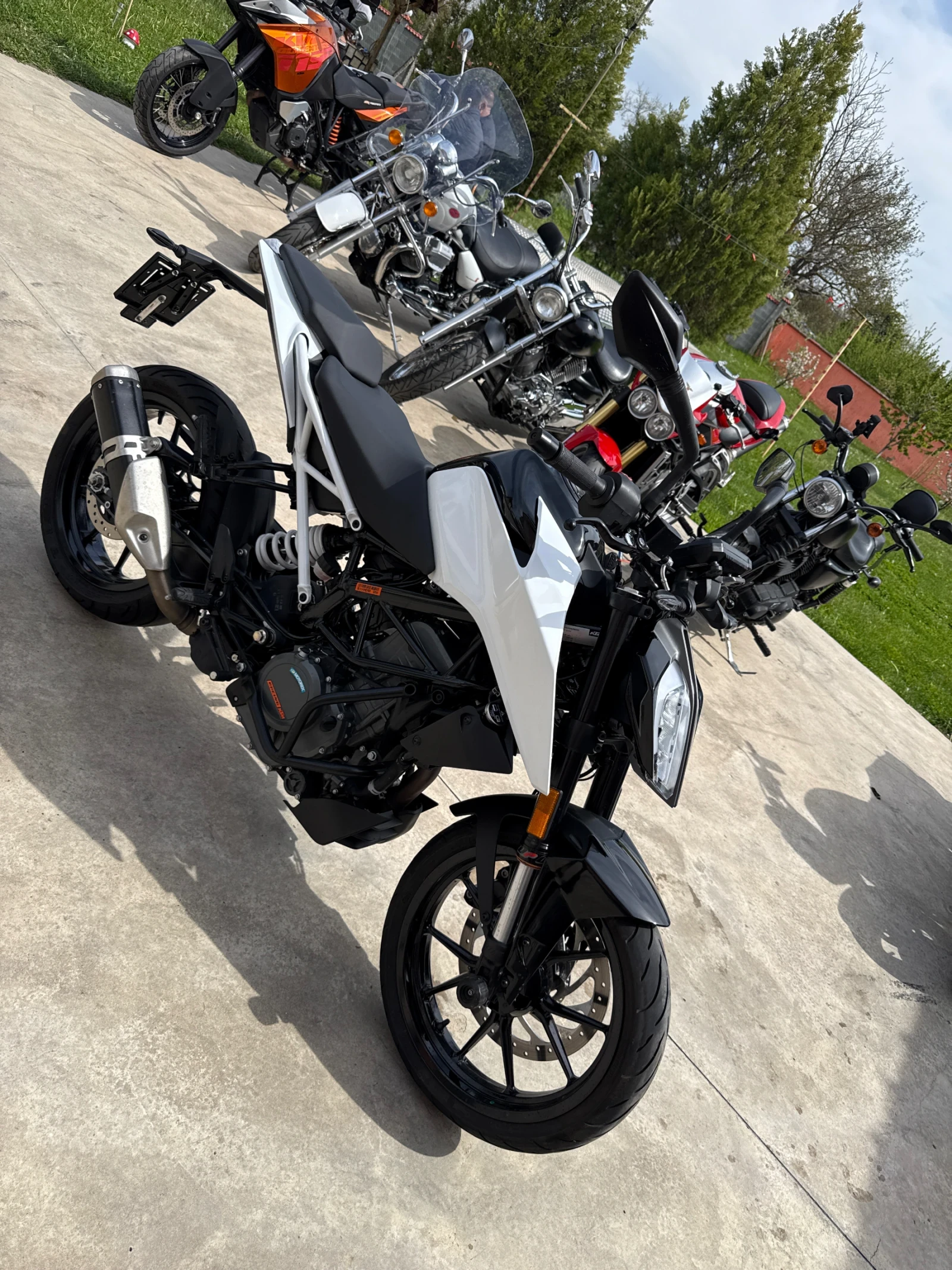 Ktm Duke 390, снимка 2 - Мотоциклети и мототехника - 54432351
