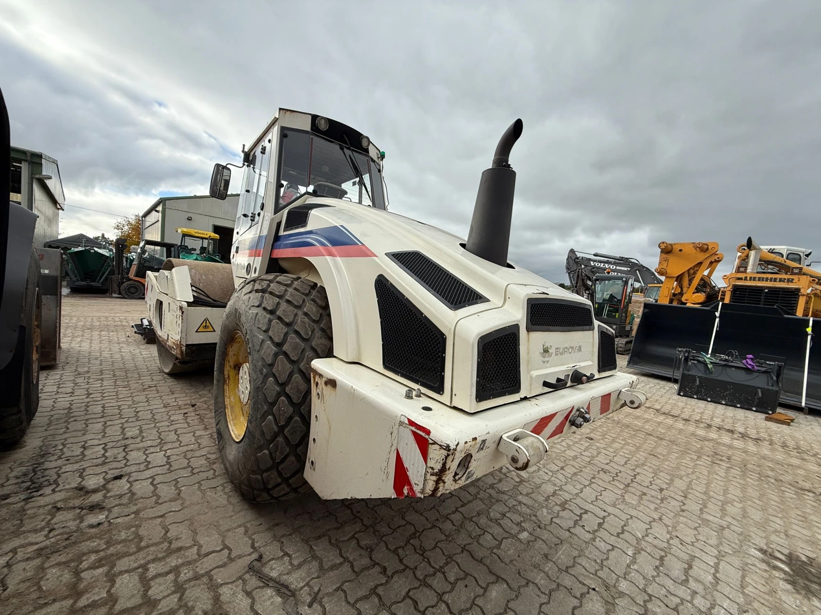 Валяк BOMAG BW 213 DH-4 BVC ЛИЗИНГ - изображение 2