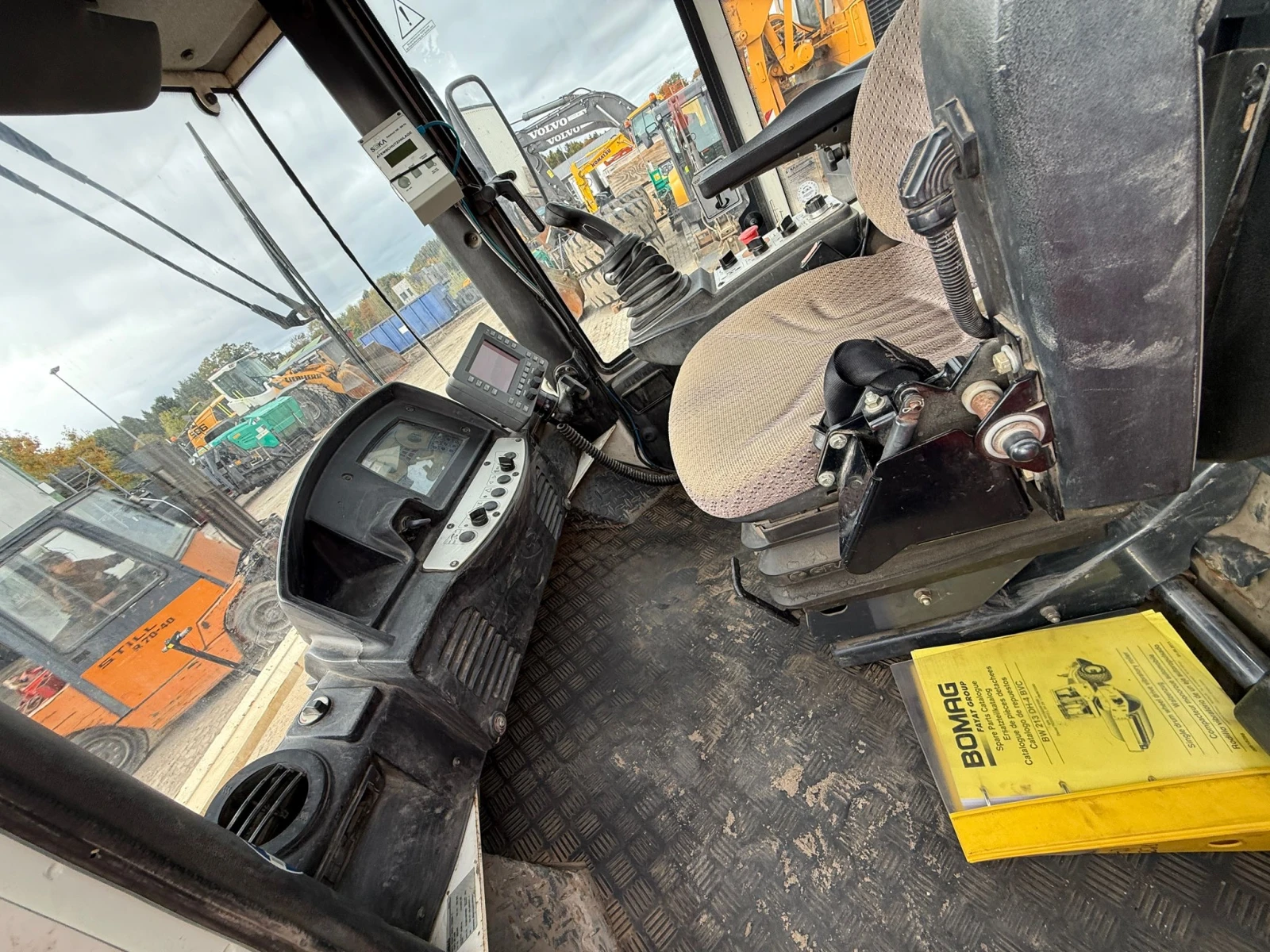 Валяк BOMAG BW 213 DH-4 BVC ЛИЗИНГ - изображение 5