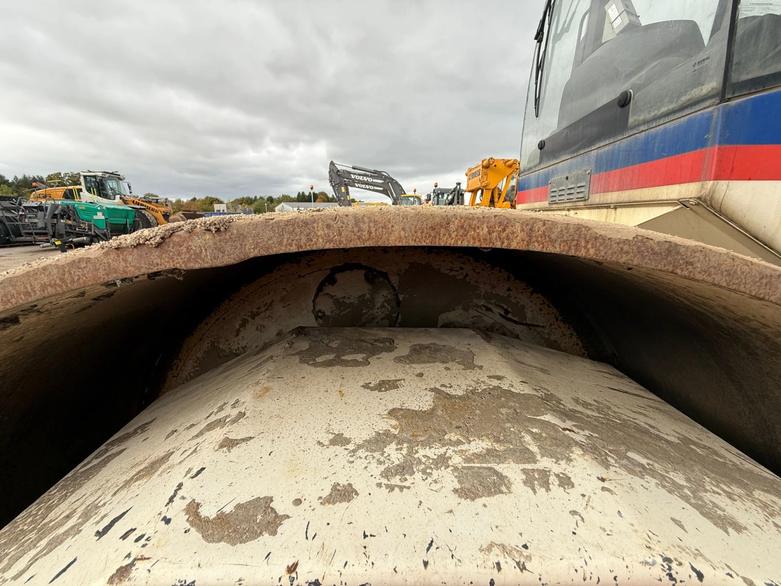 Валяк BOMAG BW 213 DH-4 BVC ЛИЗИНГ - изображение 7