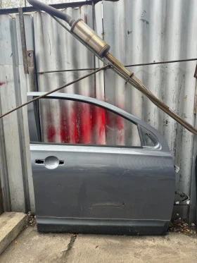 Предна зясна врата за Nissan Qashqai+2 2008 -2013г, снимка 1