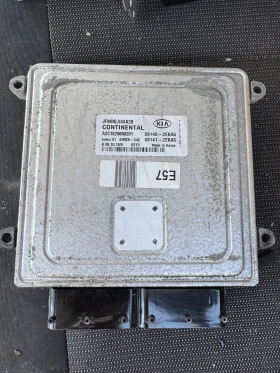 Kia K5 Optima LPG 2016-2019г Компютър, снимка 2