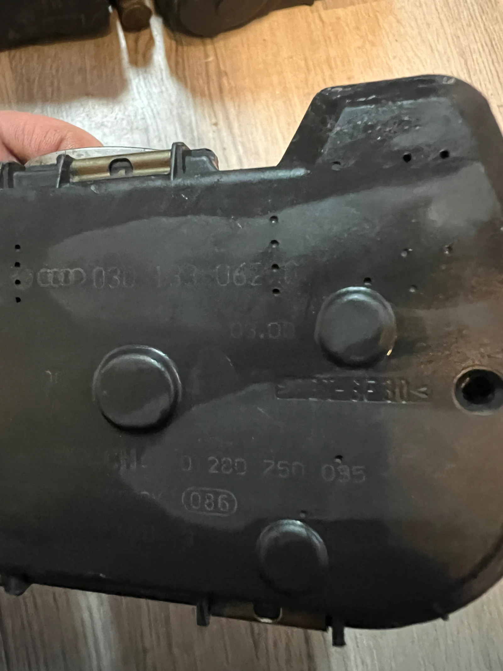 030133062C  ��������� ����� VW SKODA SEAT 1.2i 0280750095 0 280 750 095 030 133 062 C | Mobile.bg � ����������� 2