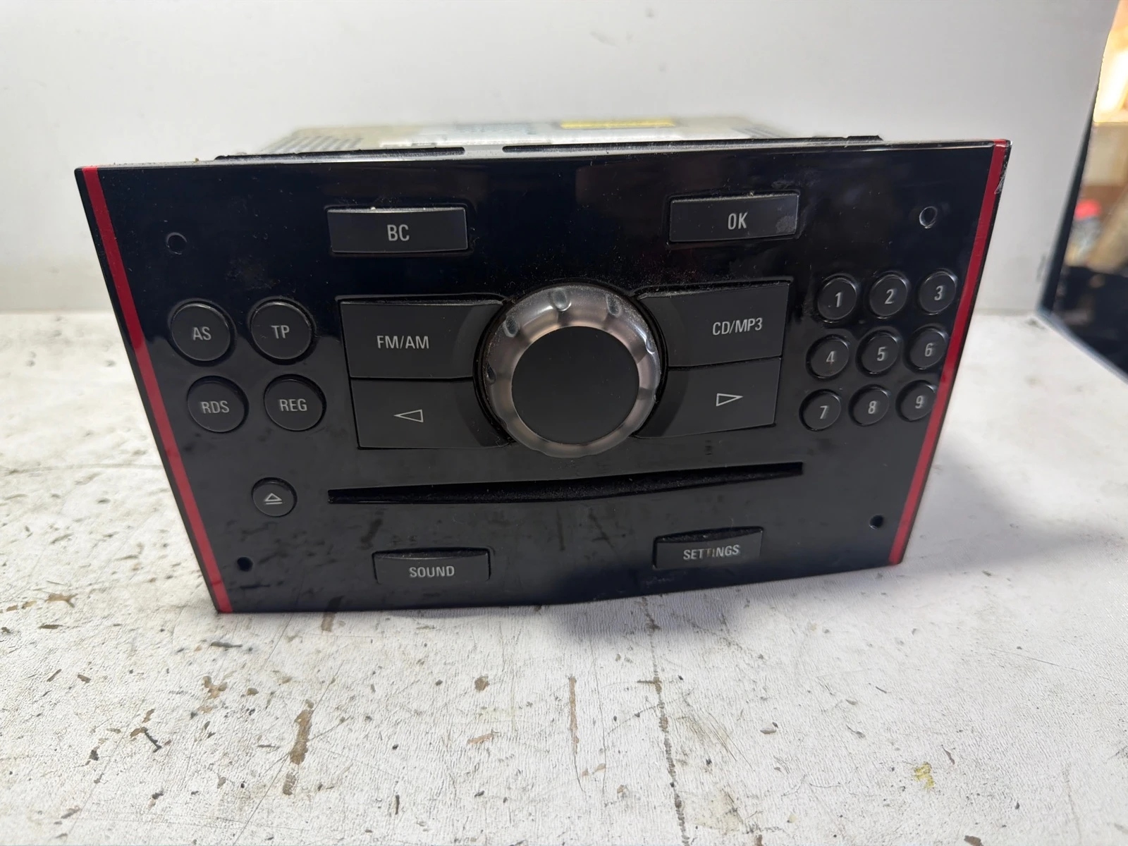  радио 344183129 Opel Corsa