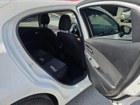 Mazda 2 1.5 skyactive automat, снимка 10