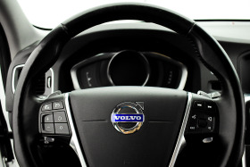 Volvo V60 2.0D* D4* Summum* СЕРВИЗНА ИСТОРИЯ ВОЛВО ФРАНЦИЯ, снимка 12 - Автомобили и джипове - 41384796