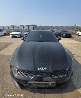 ������ Kia K5