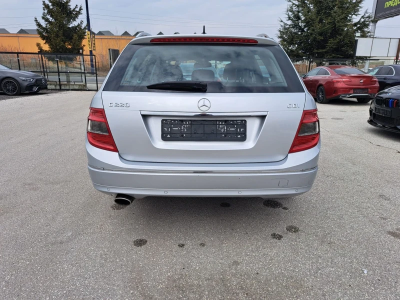 Mercedes-Benz C 220 2.2CDI/170к.с./Мотор-646/Нави, снимка 4 - Автомобили и джипове - 49305008