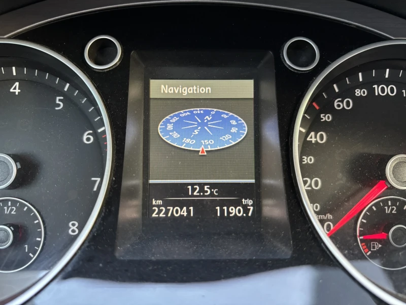 VW Passat 1.4 TSI - 150 кс., снимка 12 - Автомобили и джипове - 52415038