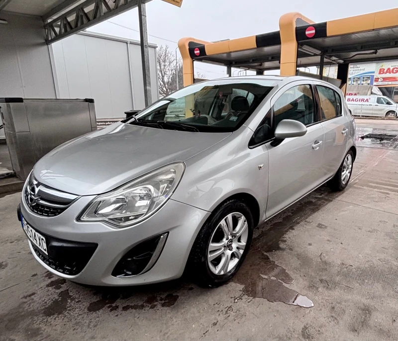 Opel Corsa, снимка 2 - Автомобили и джипове - 53364978