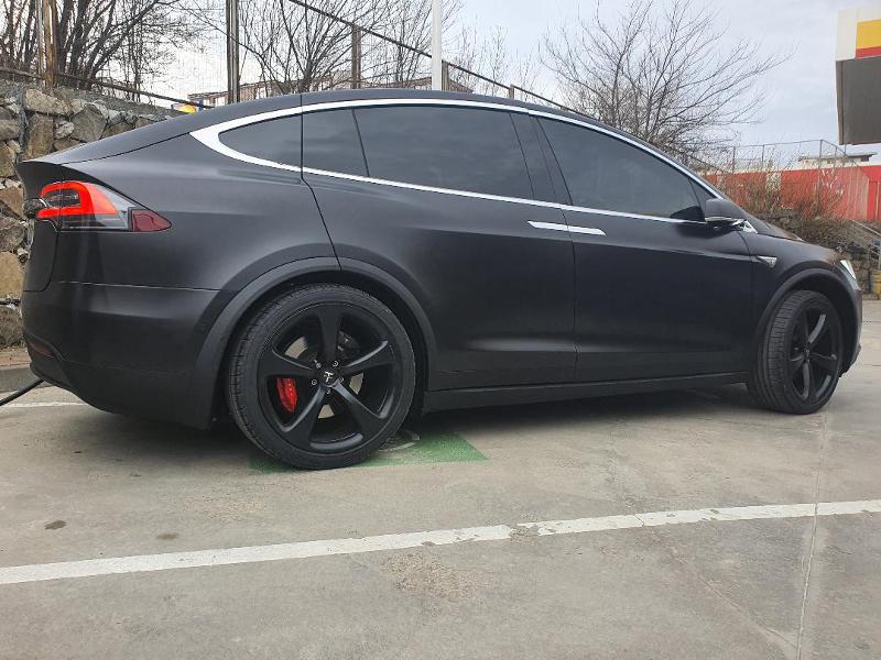 Tesla Model X 90D Long Range, снимка 9 - Автомобили и джипове - 26137097
