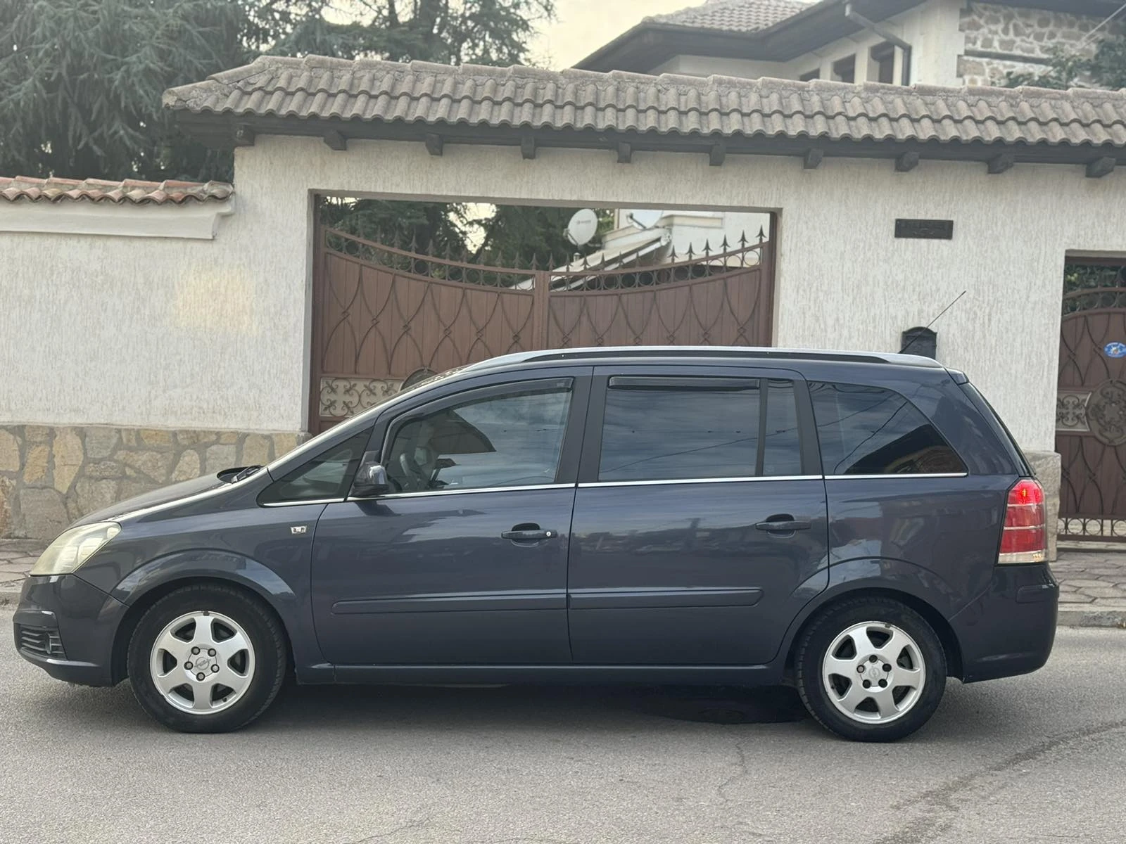 Opel Zafira 1.6 LPG - изображение 3