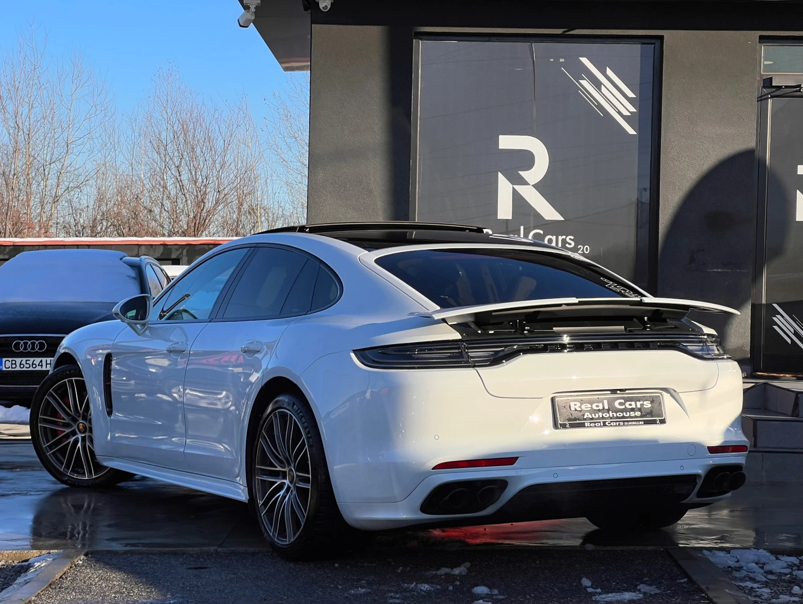 Porsche Panamera GTS* PANORAMA* KEYLESS* 21* BOSE* CARBON* DISTRONI - изображение 3