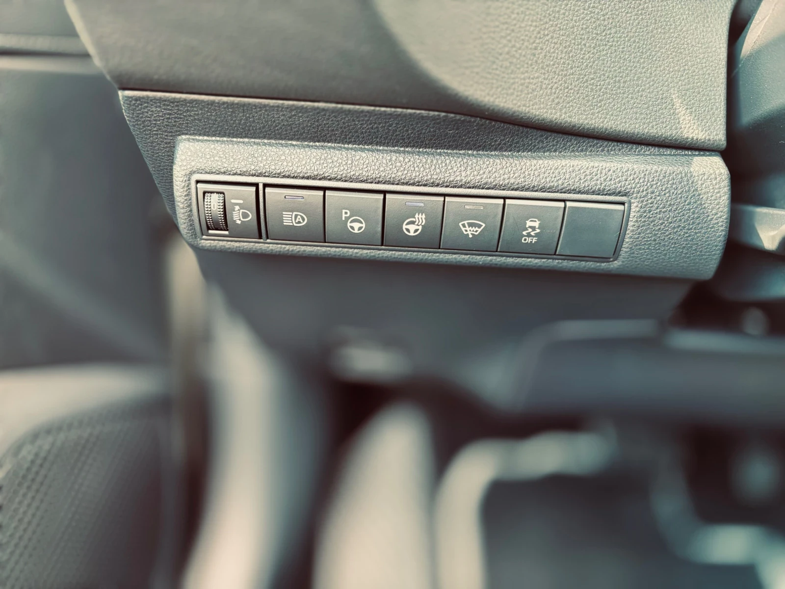 Toyota Corolla 2.0 Hybrid Club * CarPlay* Navi* Camera*  | Mobile.bg   13