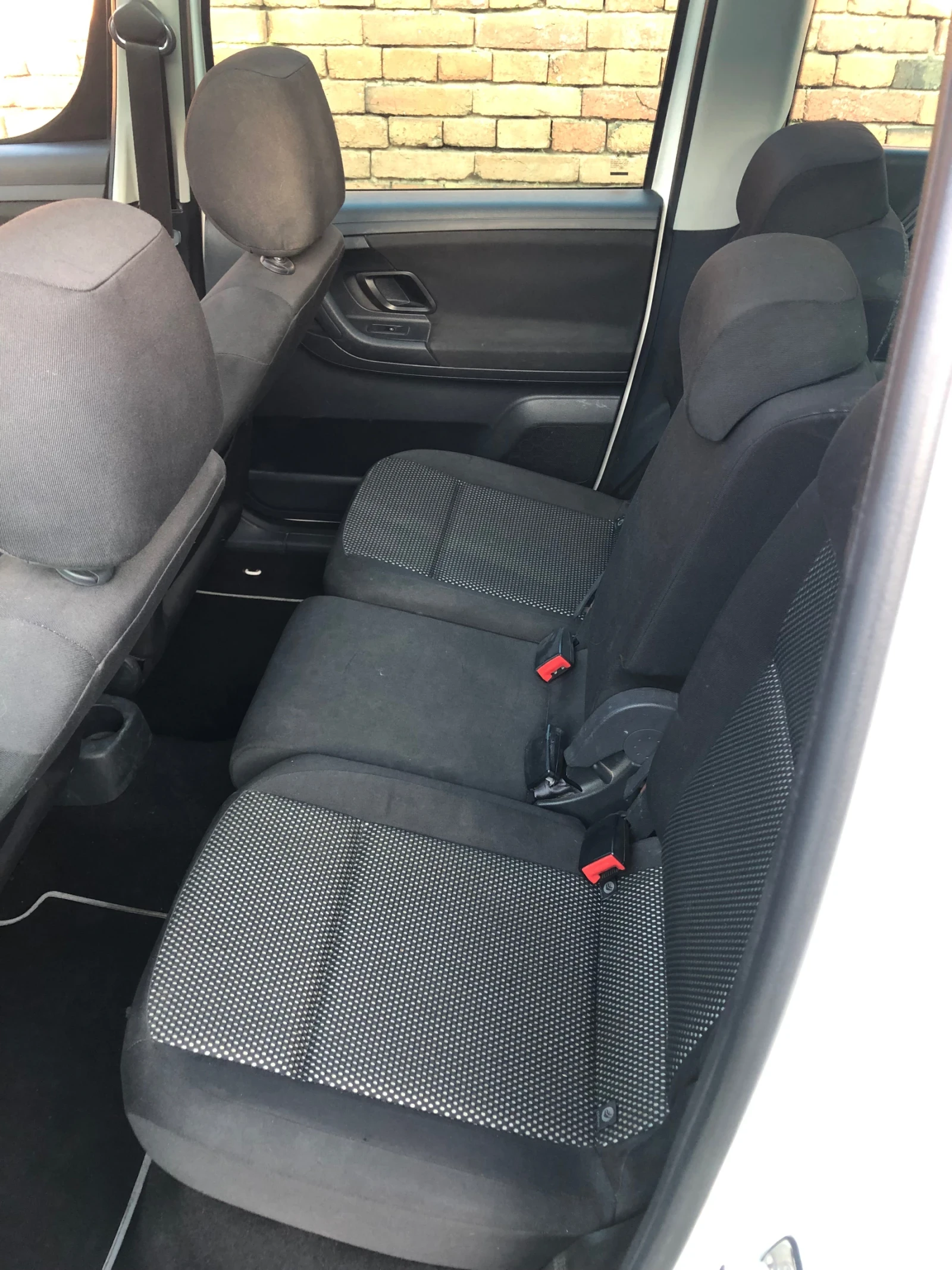 Skoda Roomster Scout 1.6TDI 105 к.с - изображение 9