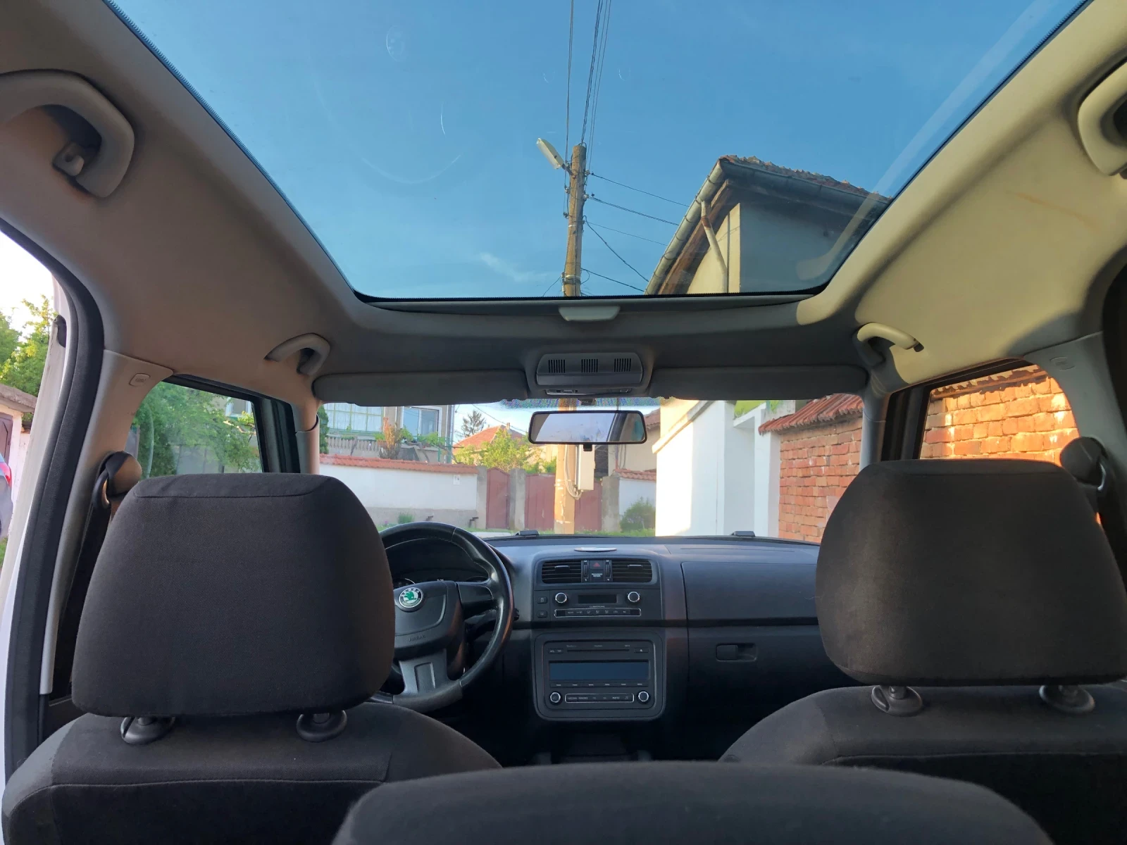 Skoda Roomster Scout 1.6TDI 105 к.с - изображение 7